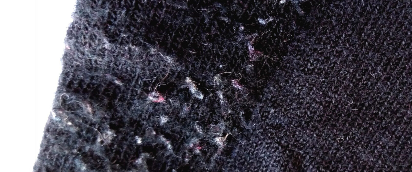 What causes pilling on clothes? Dress like Marie